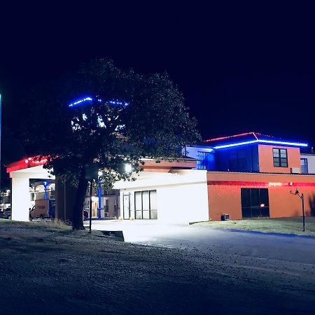 Americas Best Value Inn Bowie Екстер'єр фото