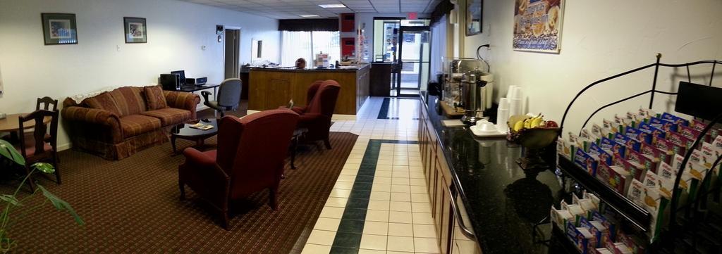 Americas Best Value Inn Bowie Екстер'єр фото