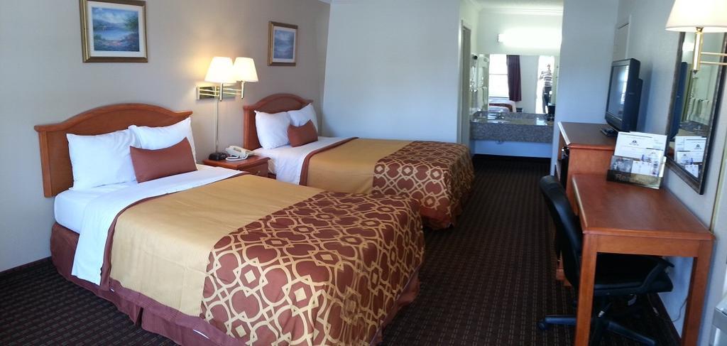 Americas Best Value Inn Bowie Екстер'єр фото