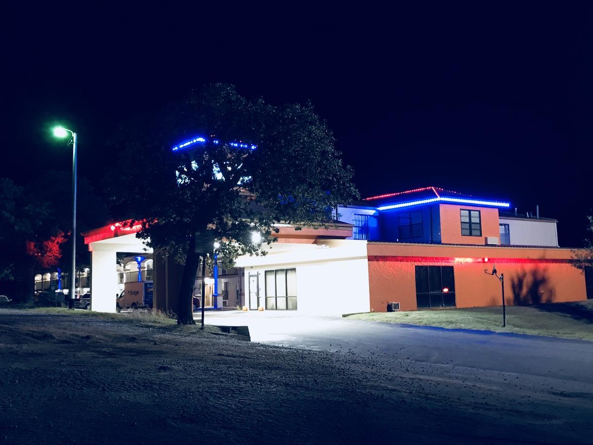 Americas Best Value Inn Bowie Екстер'єр фото