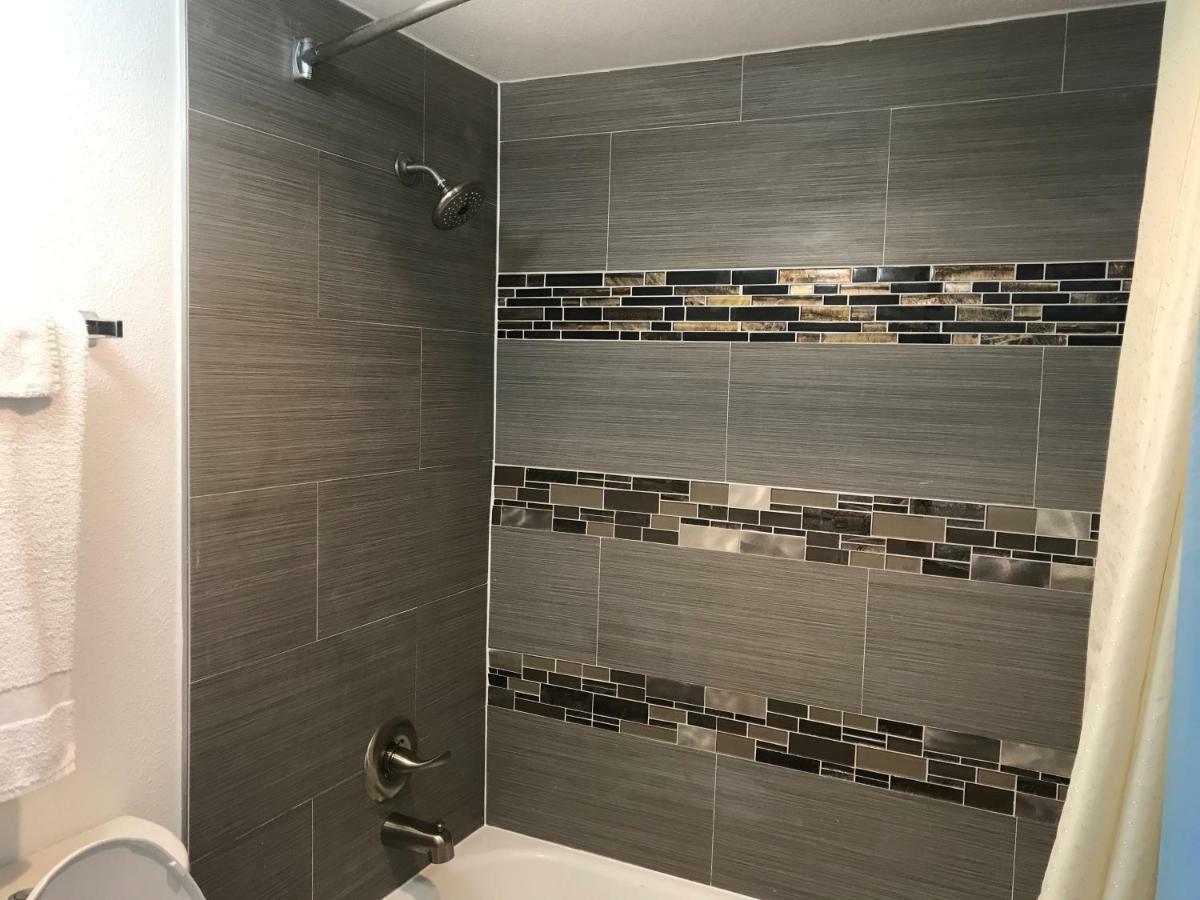Americas Best Value Inn Bowie Екстер'єр фото